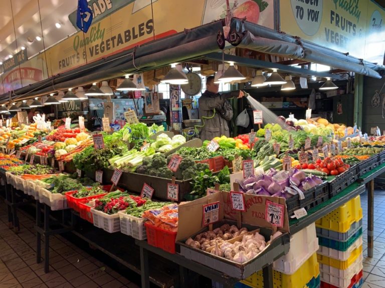 Seattle Pikes market vegetable stall